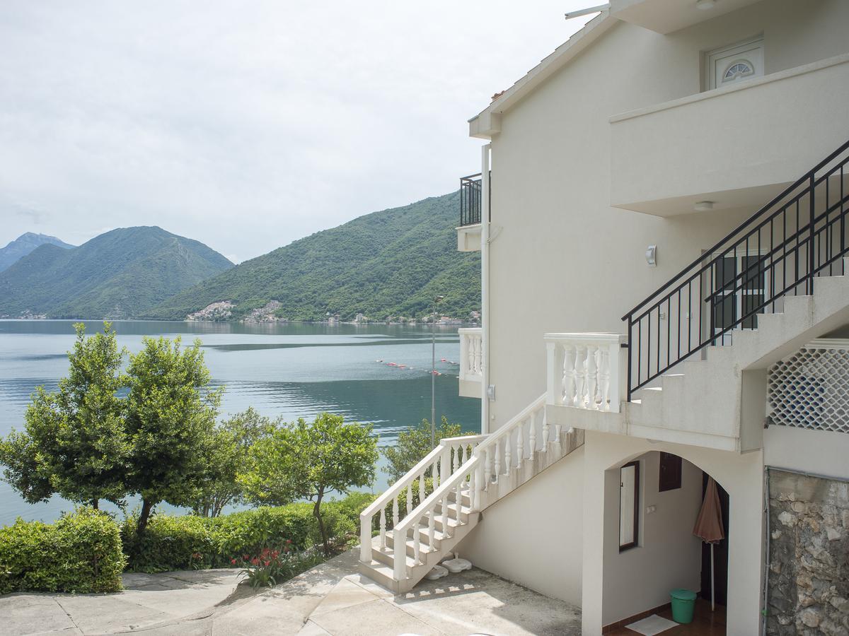 Apartments Villa Radonic دونجي مورينج المظهر الخارجي الصورة